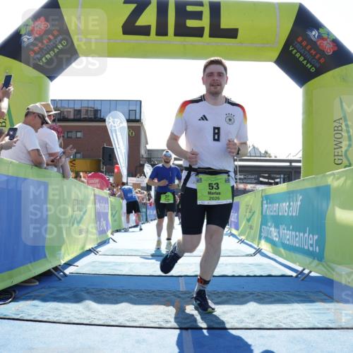 09.08.2026 - GEWOBA Citytriathlon Bremen Yannick Fuchs http://msf.ph/oto/9938310 09.08.2026 15:25:37 Ziel 53, 57, 64, 261, 335, 344, 479 meine-sportfotos.de