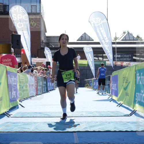 09.08.2026 - GEWOBA Citytriathlon Bremen Yannick Fuchs http://msf.ph/oto/9938349 09.08.2026 15:25:57 Ziel 310 meine-sportfotos.de