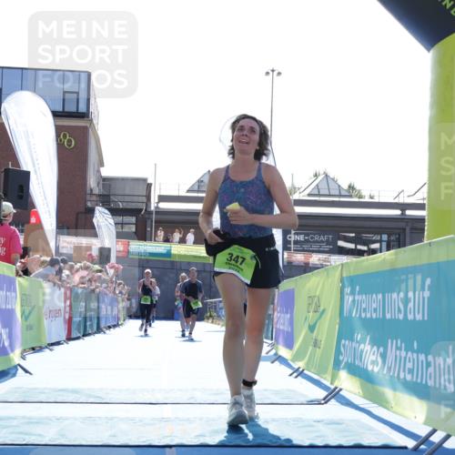 09.08.2026 - GEWOBA Citytriathlon Bremen Yannick Fuchs http://msf.ph/oto/9938359 09.08.2026 15:26:03 Ziel 193, 347, 508, 520 meine-sportfotos.de
