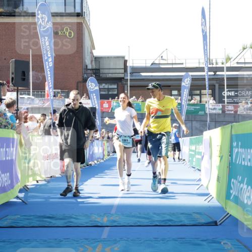 09.08.2026 - GEWOBA Citytriathlon Bremen Yannick Fuchs http://msf.ph/oto/9938370 09.08.2026 11:41:46 Ziel 117, 181, 245, 367 meine-sportfotos.de
