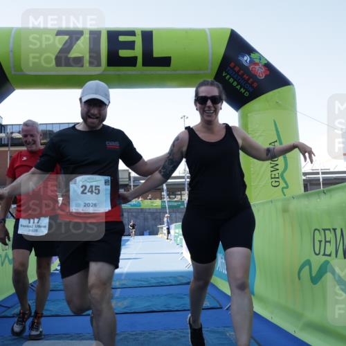 09.08.2026 - GEWOBA Citytriathlon Bremen Yannick Fuchs http://msf.ph/oto/9938429 09.08.2026 11:41:53 Ziel 117, 245 meine-sportfotos.de