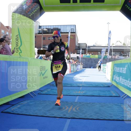 09.08.2026 - GEWOBA Citytriathlon Bremen Yannick Fuchs http://msf.ph/oto/9938471 09.08.2026 11:42:27 Ziel 514 meine-sportfotos.de