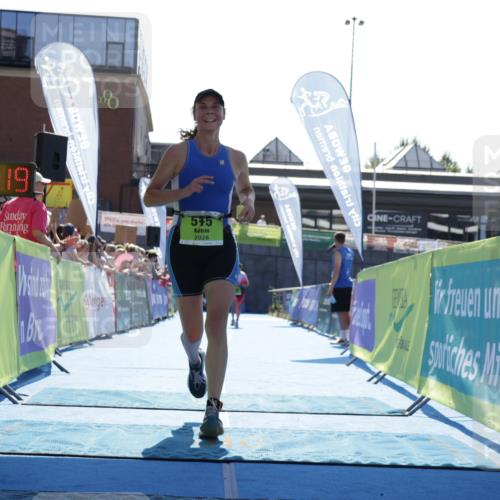09.08.2026 - GEWOBA Citytriathlon Bremen Yannick Fuchs http://msf.ph/oto/9938481 09.08.2026 15:26:42 Ziel 389, 515 meine-sportfotos.de