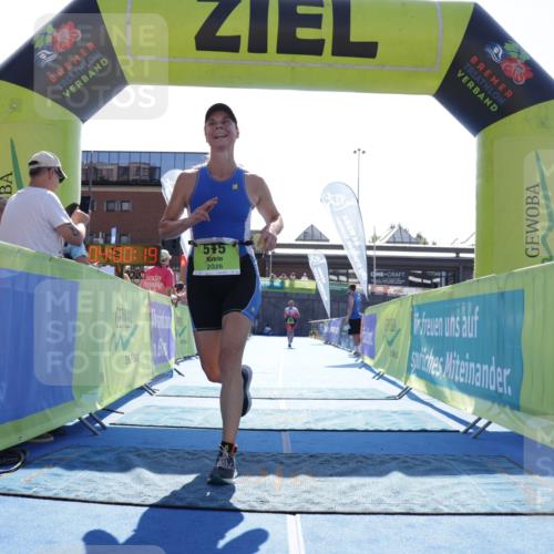 09.08.2026 - GEWOBA Citytriathlon Bremen Yannick Fuchs http://msf.ph/oto/9938485 09.08.2026 15:26:43 Ziel 264, 515 meine-sportfotos.de