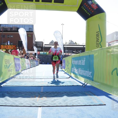 09.08.2026 - GEWOBA Citytriathlon Bremen Yannick Fuchs http://msf.ph/oto/9938500 09.08.2026 15:26:48 Ziel 264 meine-sportfotos.de
