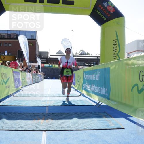 09.08.2026 - GEWOBA Citytriathlon Bremen Yannick Fuchs http://msf.ph/oto/9938503 09.08.2026 15:26:48 Ziel 264 meine-sportfotos.de