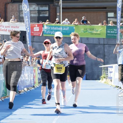 09.08.2026 - GEWOBA Citytriathlon Bremen Yannick Fuchs http://msf.ph/oto/9938538 09.08.2026 11:42:57 Ziel 67, 509 meine-sportfotos.de