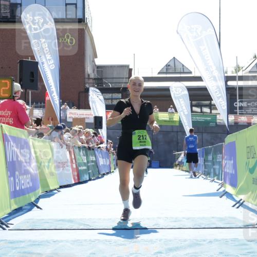 09.08.2026 - GEWOBA Citytriathlon Bremen Yannick Fuchs http://msf.ph/oto/9938541 09.08.2026 15:27:05 Ziel 212, 338 meine-sportfotos.de