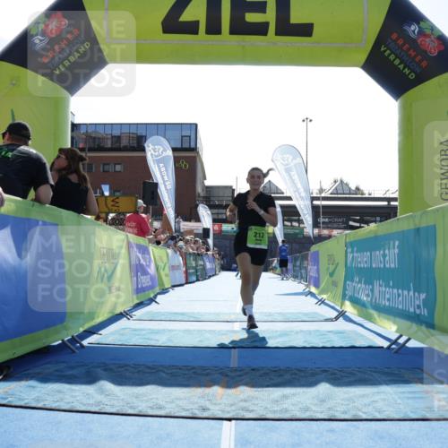 09.08.2026 - GEWOBA Citytriathlon Bremen Yannick Fuchs http://msf.ph/oto/9938543 09.08.2026 15:27:06 Ziel 212, 338 meine-sportfotos.de