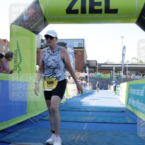 09.08.2026 - GEWOBA Citytriathlon Bremen Yannick Fuchs http://msf.ph/oto/9938585 09.08.2026 11:43:02 Ziel 67, 509 meine-sportfotos.de