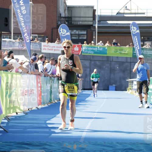 09.08.2026 - GEWOBA Citytriathlon Bremen Yannick Fuchs http://msf.ph/oto/9938592 09.08.2026 11:43:07 Ziel 5, 513 meine-sportfotos.de