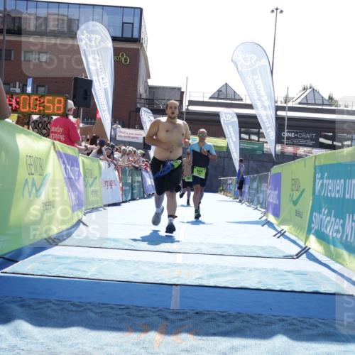 09.08.2026 - GEWOBA Citytriathlon Bremen Yannick Fuchs http://msf.ph/oto/9938593 09.08.2026 15:27:21 Ziel 20, 367, 424, 454 meine-sportfotos.de