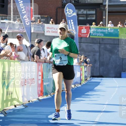 09.08.2026 - GEWOBA Citytriathlon Bremen Yannick Fuchs http://msf.ph/oto/9938601 09.08.2026 11:43:12 Ziel 5, 513 meine-sportfotos.de
