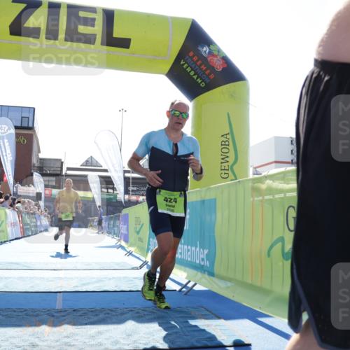 09.08.2026 - GEWOBA Citytriathlon Bremen Yannick Fuchs http://msf.ph/oto/9938605 09.08.2026 15:27:24 Ziel 20, 367, 424 meine-sportfotos.de