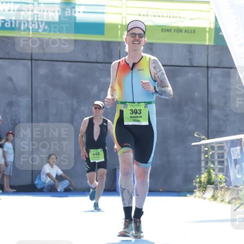 09.08.2026 - GEWOBA Citytriathlon Bremen Yannick Fuchs http://msf.ph/oto/9938642 09.08.2026 15:27:48 Ziel 393 meine-sportfotos.de
