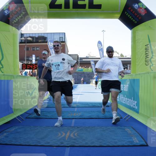 09.08.2026 - GEWOBA Citytriathlon Bremen Yannick Fuchs http://msf.ph/oto/9938670 09.08.2026 11:43:44 Ziel 119, 491 meine-sportfotos.de
