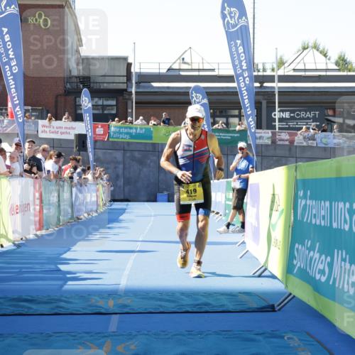 09.08.2026 - GEWOBA Citytriathlon Bremen Yannick Fuchs http://msf.ph/oto/9938693 09.08.2026 11:43:58 Ziel 419 meine-sportfotos.de