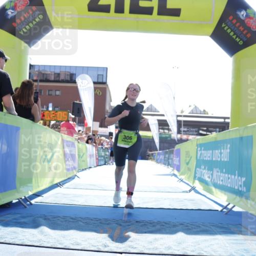 09.08.2026 - GEWOBA Citytriathlon Bremen Yannick Fuchs http://msf.ph/oto/9938708 09.08.2026 15:28:28 Ziel 306 meine-sportfotos.de