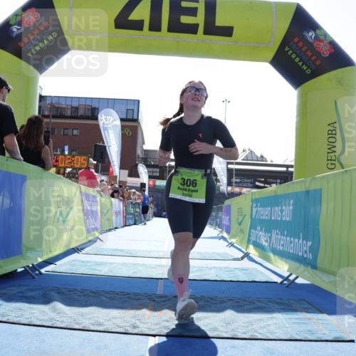 09.08.2026 - GEWOBA Citytriathlon Bremen Yannick Fuchs http://msf.ph/oto/9938714 09.08.2026 15:28:28 Ziel 306 meine-sportfotos.de