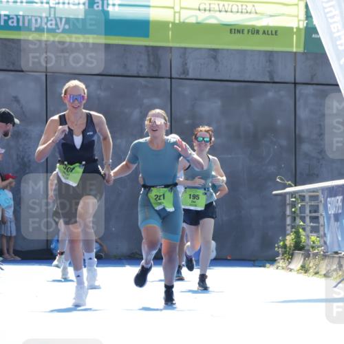 09.08.2026 - GEWOBA Citytriathlon Bremen Yannick Fuchs http://msf.ph/oto/9938719 09.08.2026 15:28:34 Ziel 221, 307 meine-sportfotos.de