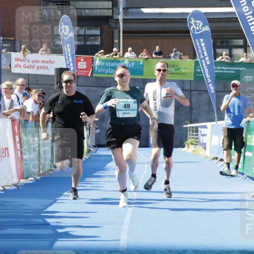 09.08.2026 - GEWOBA Citytriathlon Bremen Yannick Fuchs http://msf.ph/oto/9938790 09.08.2026 11:44:30 Ziel 49, 197 meine-sportfotos.de
