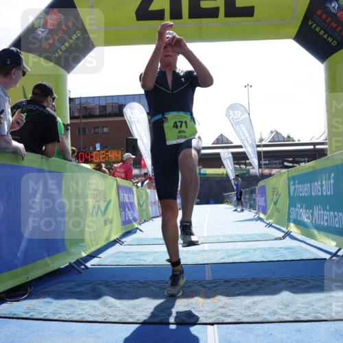 09.08.2026 - GEWOBA Citytriathlon Bremen Yannick Fuchs http://msf.ph/oto/9938806 09.08.2026 15:29:08 Ziel 471, 480 meine-sportfotos.de