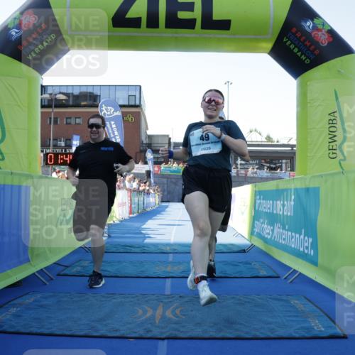 09.08.2026 - GEWOBA Citytriathlon Bremen Yannick Fuchs http://msf.ph/oto/9938817 09.08.2026 11:44:32 Ziel 49 meine-sportfotos.de