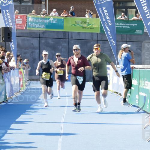 09.08.2026 - GEWOBA Citytriathlon Bremen Yannick Fuchs http://msf.ph/oto/9938828 09.08.2026 11:45:01 Ziel 161, 451, 471 meine-sportfotos.de