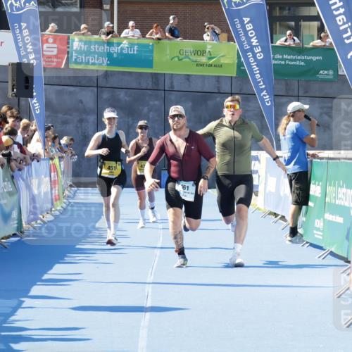 09.08.2026 - GEWOBA Citytriathlon Bremen Yannick Fuchs http://msf.ph/oto/9938830 09.08.2026 11:45:01 Ziel 161, 451, 471 meine-sportfotos.de