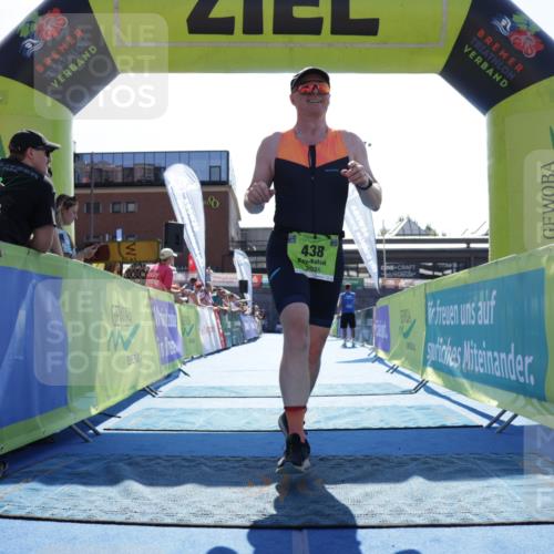 09.08.2026 - GEWOBA Citytriathlon Bremen Yannick Fuchs http://msf.ph/oto/9938853 09.08.2026 15:29:32 Ziel 438 meine-sportfotos.de
