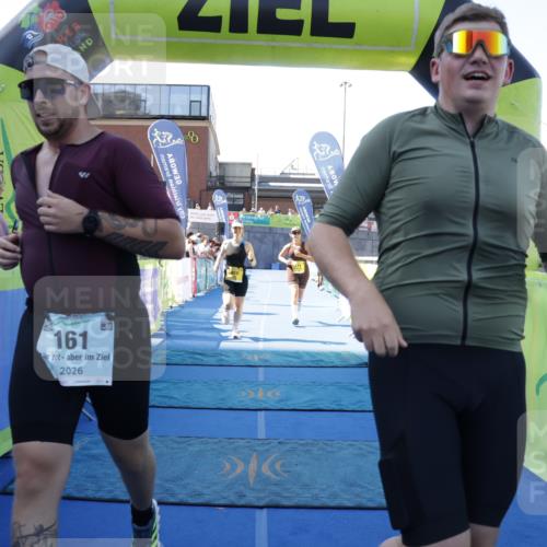 09.08.2026 - GEWOBA Citytriathlon Bremen Yannick Fuchs http://msf.ph/oto/9938857 09.08.2026 11:45:05 Ziel 161, 451, 471 meine-sportfotos.de