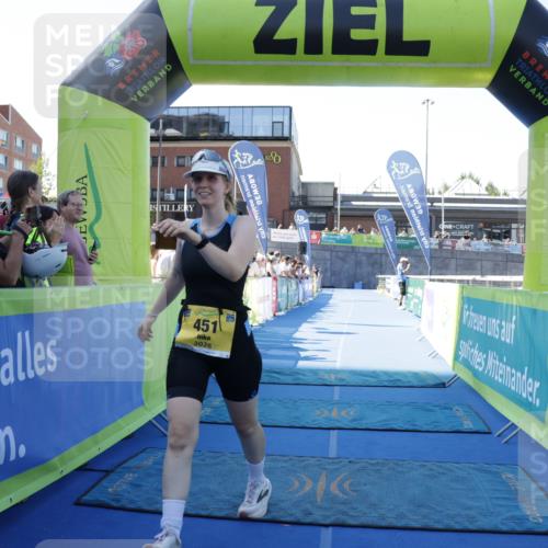 09.08.2026 - GEWOBA Citytriathlon Bremen Yannick Fuchs http://msf.ph/oto/9938876 09.08.2026 11:45:08 Ziel 161, 451, 471 meine-sportfotos.de