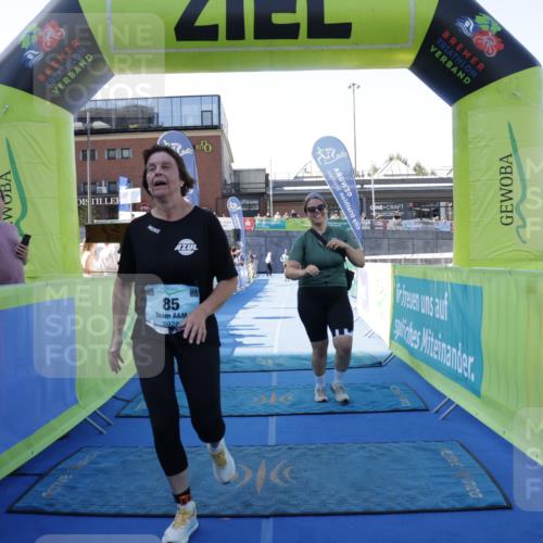09.08.2026 - GEWOBA Citytriathlon Bremen Yannick Fuchs http://msf.ph/oto/9938913 09.08.2026 11:45:30 Ziel 85, 444 meine-sportfotos.de