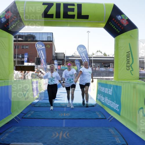 09.08.2026 - GEWOBA Citytriathlon Bremen Yannick Fuchs http://msf.ph/oto/9938974 09.08.2026 11:45:49 Ziel 79 meine-sportfotos.de