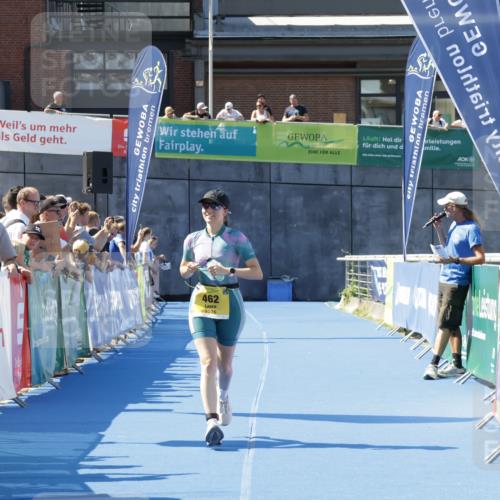09.08.2026 - GEWOBA Citytriathlon Bremen Yannick Fuchs http://msf.ph/oto/9939038 09.08.2026 11:47:00 Ziel 462 meine-sportfotos.de