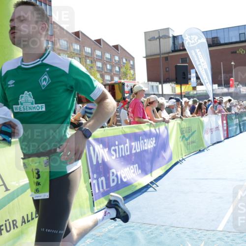 09.08.2026 - GEWOBA Citytriathlon Bremen Yannick Fuchs http://msf.ph/oto/9939054 09.08.2026 15:30:38 Ziel 138, 210, 414, 428 meine-sportfotos.de