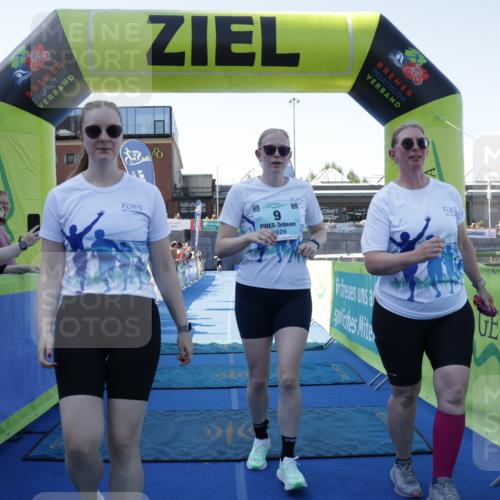 09.08.2026 - GEWOBA Citytriathlon Bremen Yannick Fuchs http://msf.ph/oto/9939091 09.08.2026 11:47:22 Ziel 9 meine-sportfotos.de