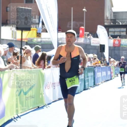 09.08.2026 - GEWOBA Citytriathlon Bremen Yannick Fuchs http://msf.ph/oto/9939092 09.08.2026 15:30:49 Ziel 197, 204, 452 meine-sportfotos.de