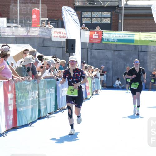 09.08.2026 - GEWOBA Citytriathlon Bremen Yannick Fuchs http://msf.ph/oto/9939103 09.08.2026 15:30:52 Ziel 197, 204, 224, 292, 452 meine-sportfotos.de