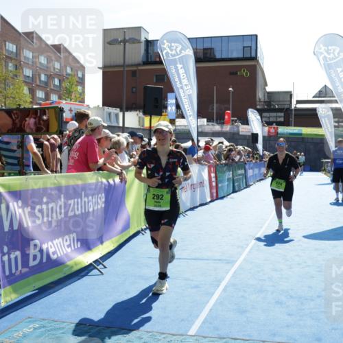 09.08.2026 - GEWOBA Citytriathlon Bremen Yannick Fuchs http://msf.ph/oto/9939116 09.08.2026 15:30:55 Ziel 224, 292, 452 meine-sportfotos.de