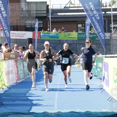 09.08.2026 - GEWOBA Citytriathlon Bremen Yannick Fuchs http://msf.ph/oto/9939135 09.08.2026 11:47:45 Ziel 71, 469 meine-sportfotos.de