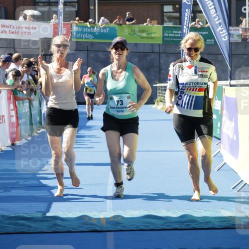 09.08.2026 - GEWOBA Citytriathlon Bremen Yannick Fuchs http://msf.ph/oto/9939191 09.08.2026 11:47:54 Ziel 73 meine-sportfotos.de