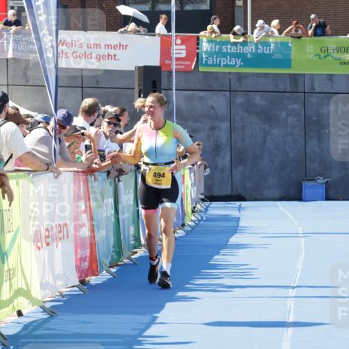 09.08.2026 - GEWOBA Citytriathlon Bremen Yannick Fuchs http://msf.ph/oto/9939214 09.08.2026 11:48:00 Ziel 494 meine-sportfotos.de