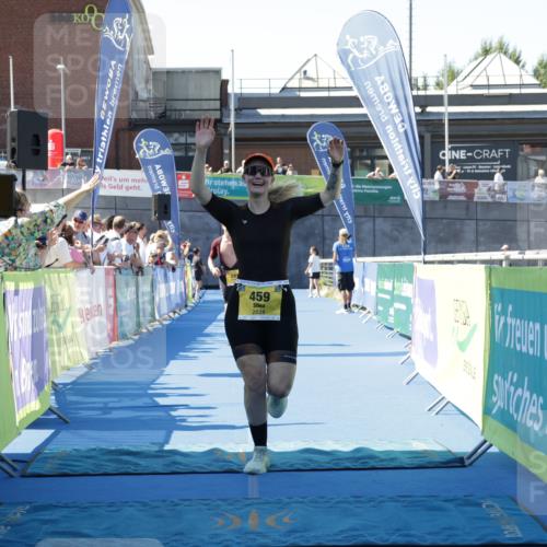 09.08.2026 - GEWOBA Citytriathlon Bremen Yannick Fuchs http://msf.ph/oto/9939250 09.08.2026 11:48:11 Ziel 459 meine-sportfotos.de