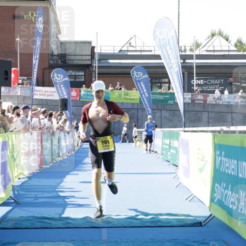 09.08.2026 - GEWOBA Citytriathlon Bremen Yannick Fuchs http://msf.ph/oto/9939268 09.08.2026 11:48:13 Ziel 459 meine-sportfotos.de