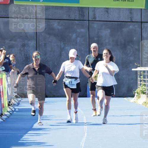 09.08.2026 - GEWOBA Citytriathlon Bremen Yannick Fuchs http://msf.ph/oto/9939294 09.08.2026 11:48:20 Ziel 77 meine-sportfotos.de