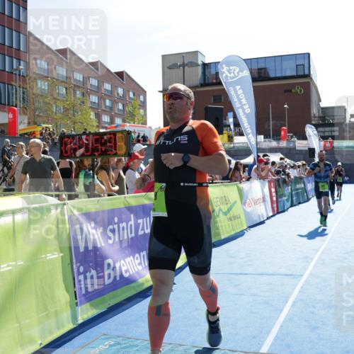 09.08.2026 - GEWOBA Citytriathlon Bremen Yannick Fuchs http://msf.ph/oto/9939348 09.08.2026 15:32:01 Ziel 381, 419, 476, 489 meine-sportfotos.de