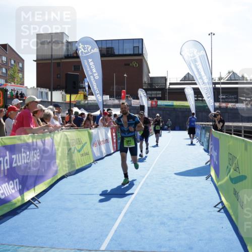 09.08.2026 - GEWOBA Citytriathlon Bremen Yannick Fuchs http://msf.ph/oto/9939352 09.08.2026 15:32:03 Ziel 381, 419, 476, 489, 492 meine-sportfotos.de