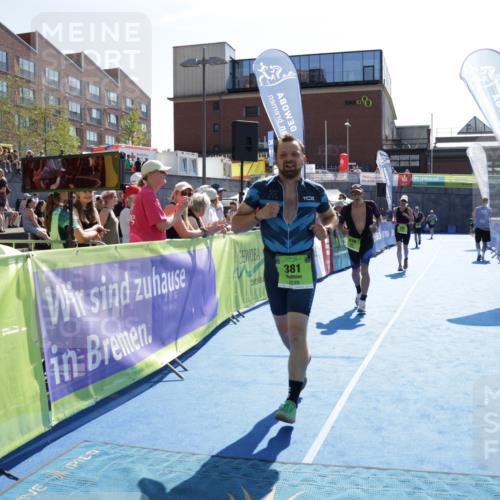 09.08.2026 - GEWOBA Citytriathlon Bremen Yannick Fuchs http://msf.ph/oto/9939363 09.08.2026 15:32:04 Ziel 381, 419, 476, 489, 492 meine-sportfotos.de