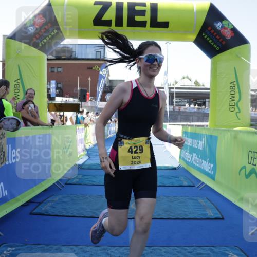 09.08.2026 - GEWOBA Citytriathlon Bremen Yannick Fuchs http://msf.ph/oto/9939440 09.08.2026 11:49:00 Ziel 429, 440 meine-sportfotos.de